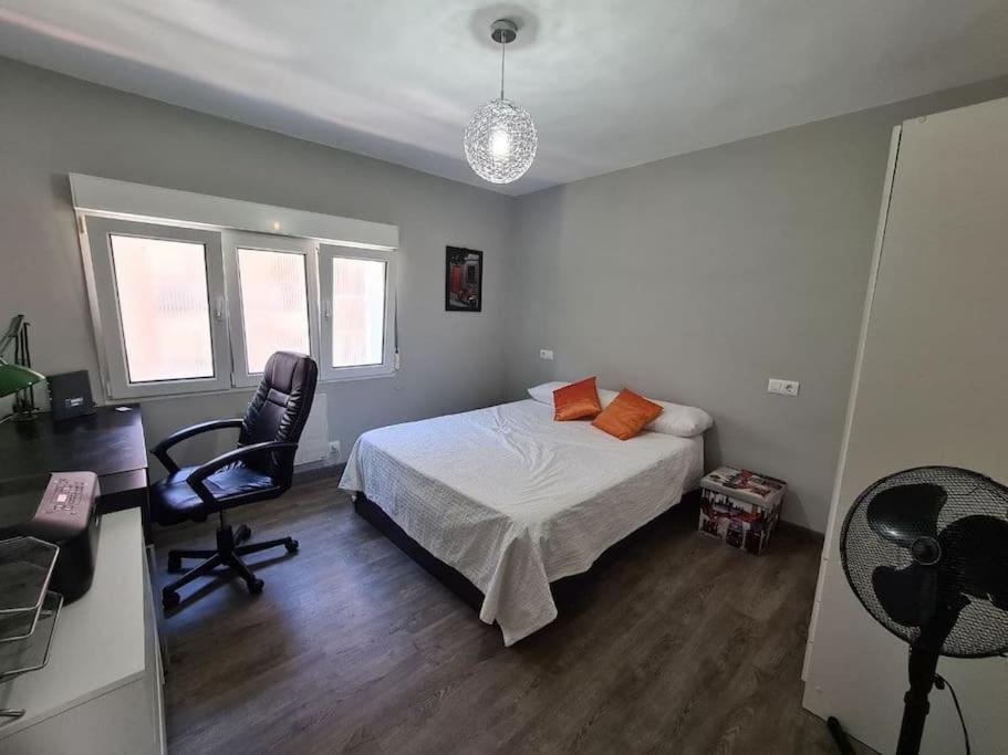 A Un Paso De La Playa, Amplio Apartamento Gijón Extérieur photo